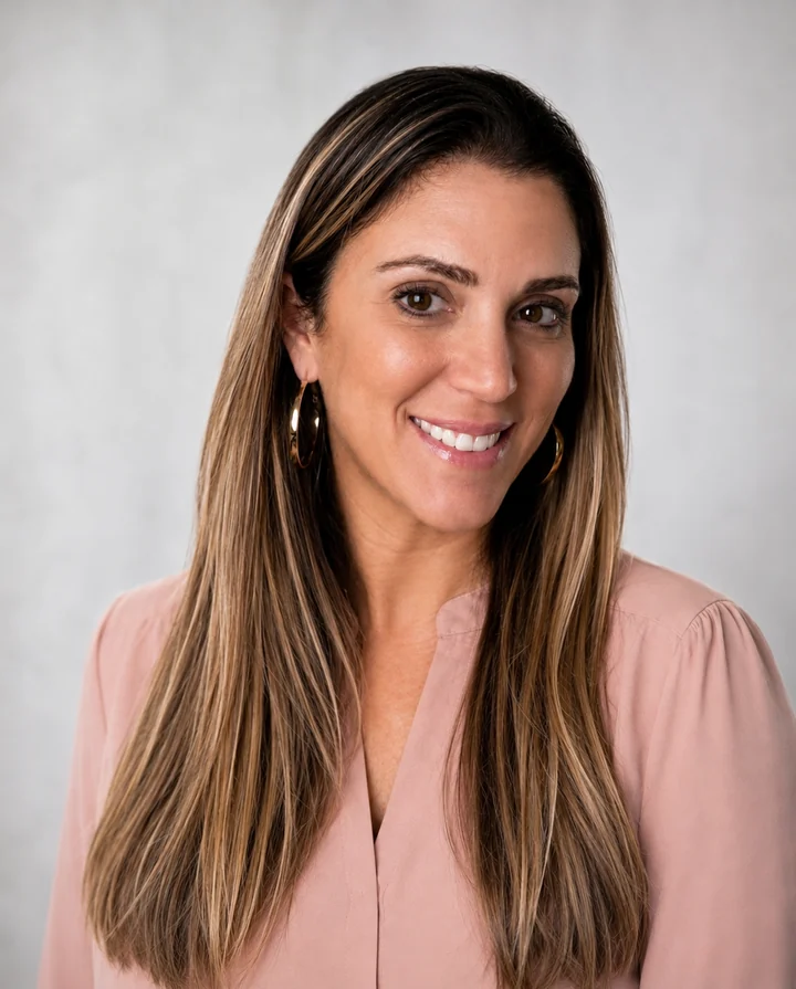Michelle Del Toral Suarez, licensed clinical social worker